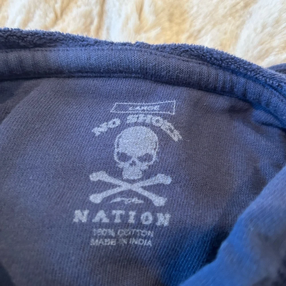 Blue Graphic Sweatshirt with Skull Design - Picture 3 of 6